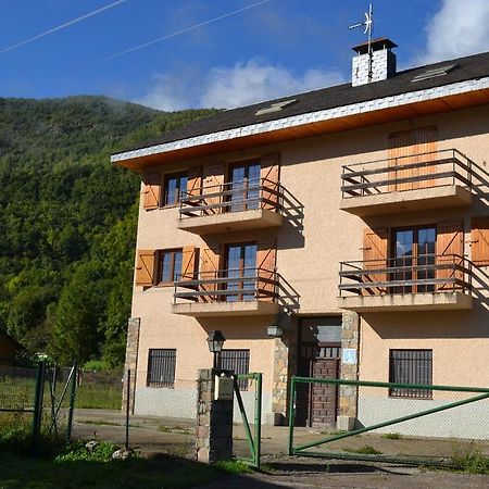 Albergue Velarta Vilanova i la Geltrú Extérieur photo