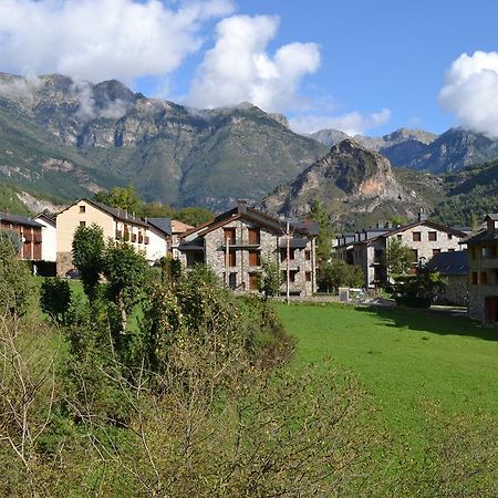 Albergue Velarta Vilanova i la Geltrú Extérieur photo