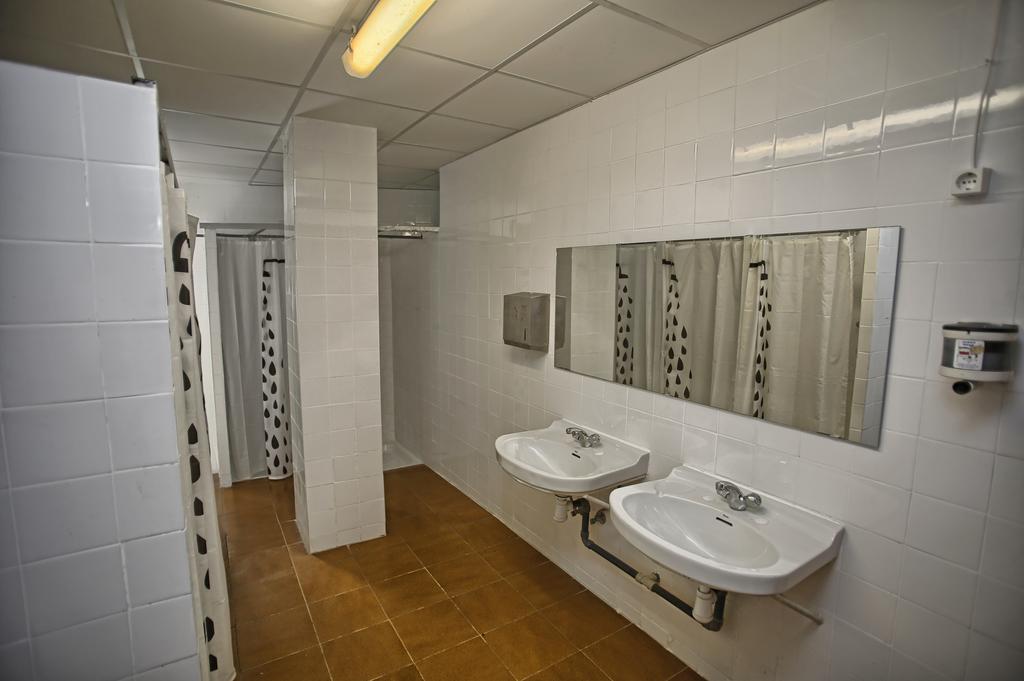Albergue Velarta Vilanova i la Geltrú Extérieur photo