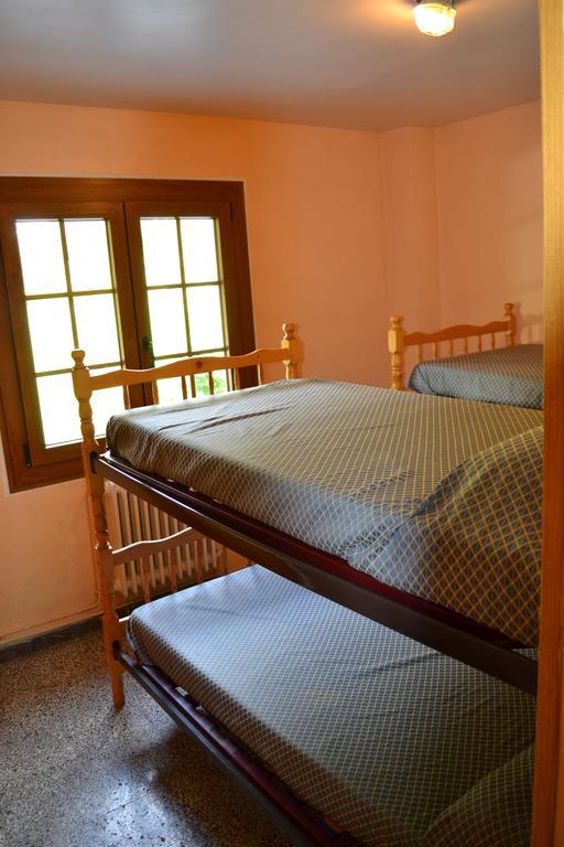 Albergue Velarta Vilanova i la Geltrú Extérieur photo