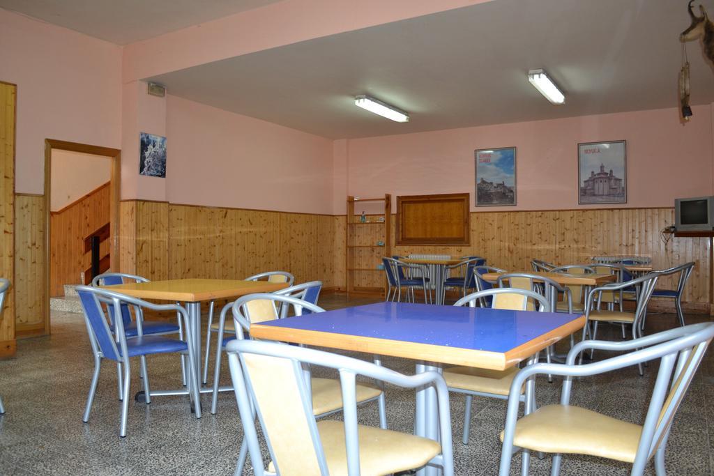 Albergue Velarta Vilanova i la Geltrú Extérieur photo